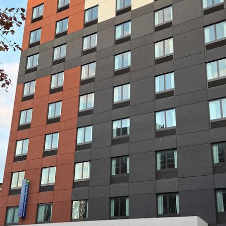 Holiday Inn Express & Suites New York Luaran gambar